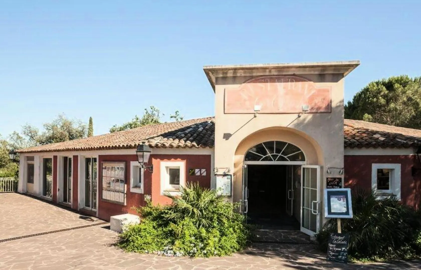 Les Bastides Aux Restanques Du Golfe De St Tropez - Maeva Home - Bastide Pour 6 Personnes Belle Vue Sur La Baie Mae-7833 グリモー